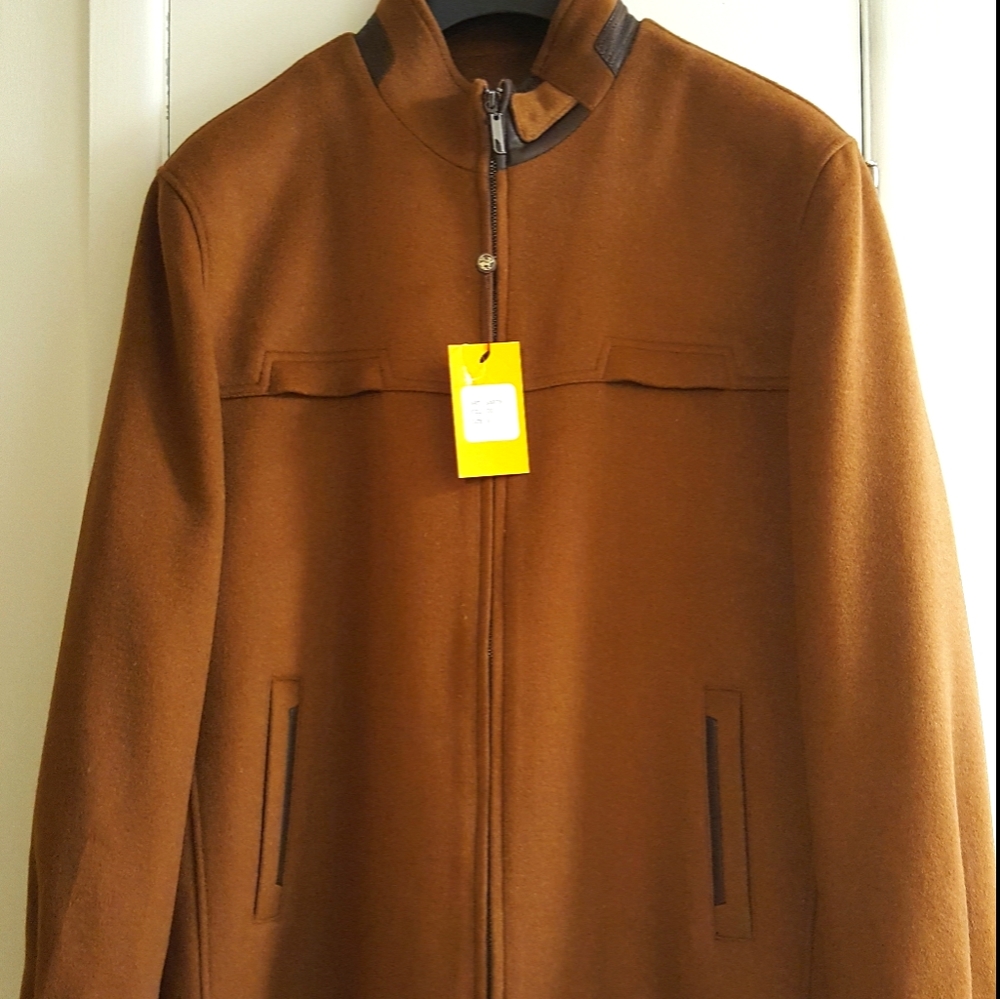 Luxurious men's wool jacket